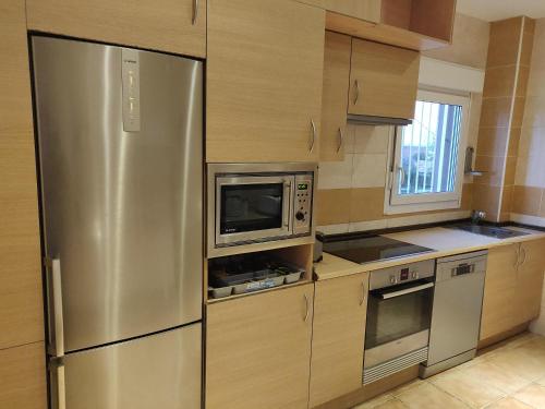 virtuve, Residencial El Cuartel in Granon