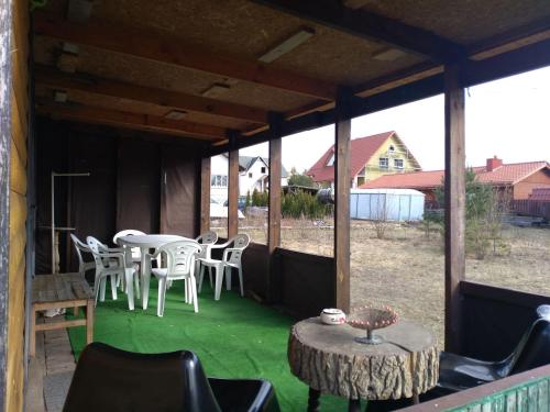Balkons/terase, Paupio namelis prie Vorutos / Riverside cabin in Anyksciai