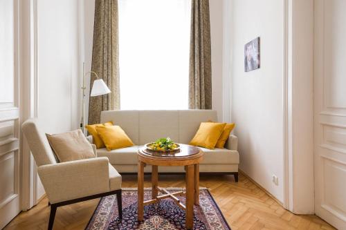 Belle Epoque II, luxury suite 50m to Main Square, Cracovie (photo 7)