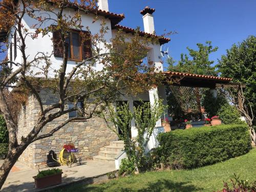  Efi & Zisis Villa in Agios Nikolaos