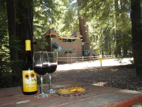 Redwoods River Resort & Campground