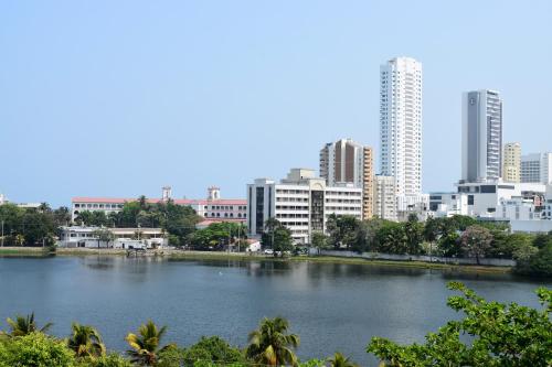 apartamentos laguito cartagena