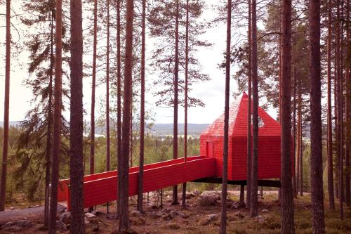 Treehotel Room Type - The Blue Cone