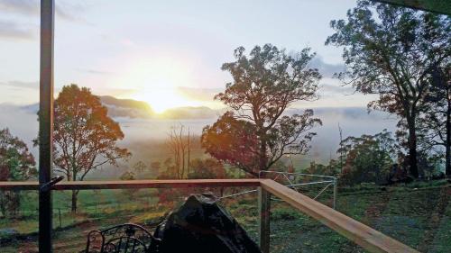 Balcony/terrace, The Ridge Eco-Cabin “A Secret place to slow down” in Gloucester