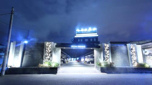 agehA - Adult Only-