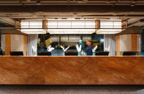 ردهة, إيتون إتش كاي (Eaton HK) in جوردان