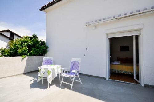 Mira Apartments - image 4