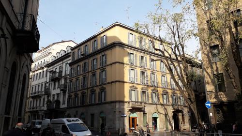 Residence Borgonuovo Uno Apartments
