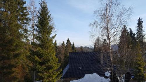 Bacówka w sercu gór - dom z bali w Gorcach Bacówka w sercu gór - dom z bali w Gorcach