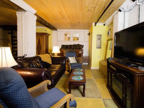 Tybee Island Inn Bed & Breakfast image 41
