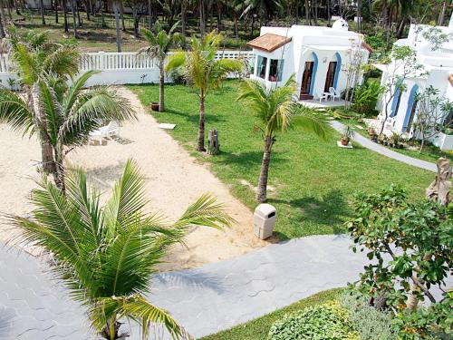 Baanmontra Beach Resort - Bankrut