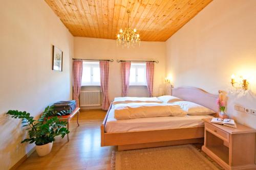 Hotel Tyrol - image 12