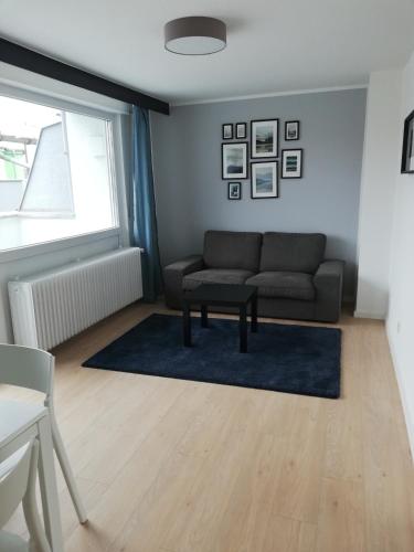 City Hotel - image 14