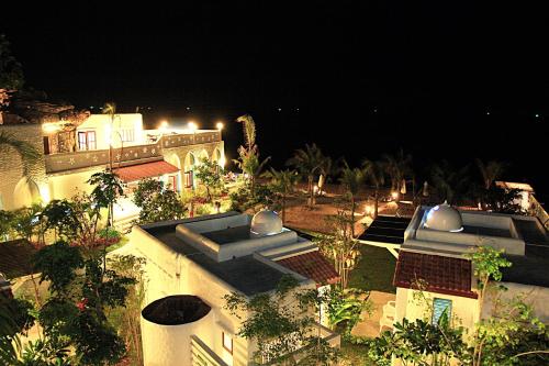 Baanmontra Beach Resort - Bankrut