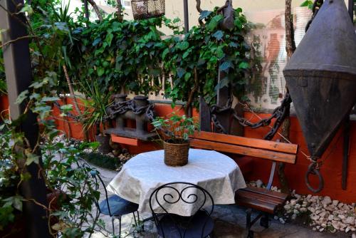 City House Apartments - image 12