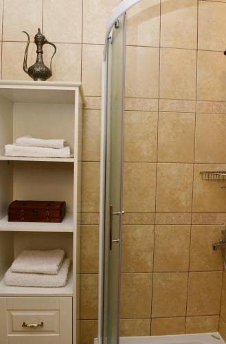 City House Apartments - image 7