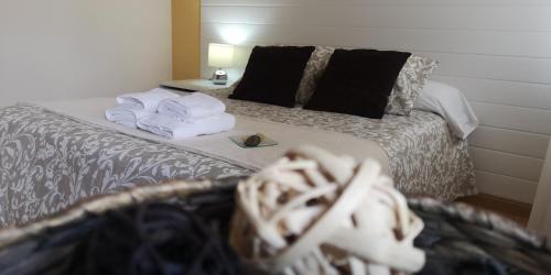 Deluxe Double Room with Private Bathroom