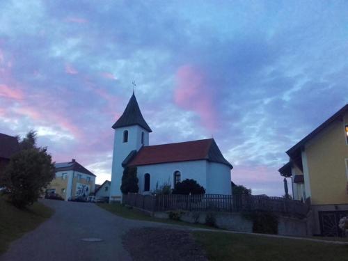 Vaatamisväärsus lähikonnas, Braunegger-Hof Gasthof Mayer in Behamberg