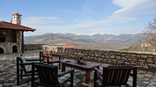 Instalaciones, Filia House - Kalavryta in Olympia