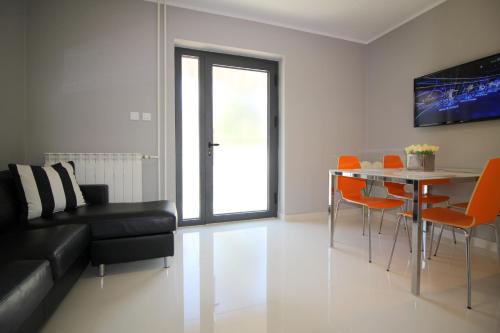 Two-Bedroom Apartment image 4