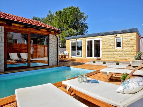 Luxury mobile home Maro Biograd in 23210 Biograd na Moru