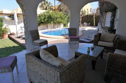 Garden, DELMAR in Almadrava