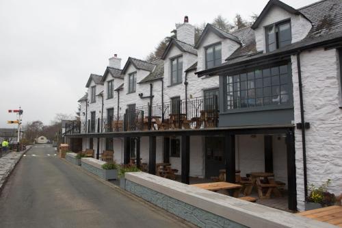 George III Hotel - image 7