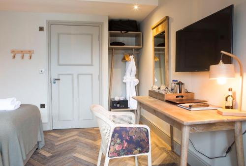 George III Hotel - image 11