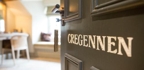 George III Hotel - main image