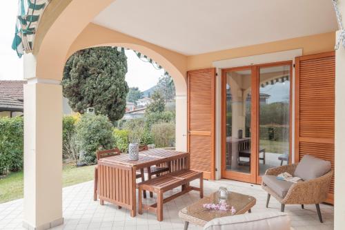  Holiday House Ars in 25083 Gardone Riviera