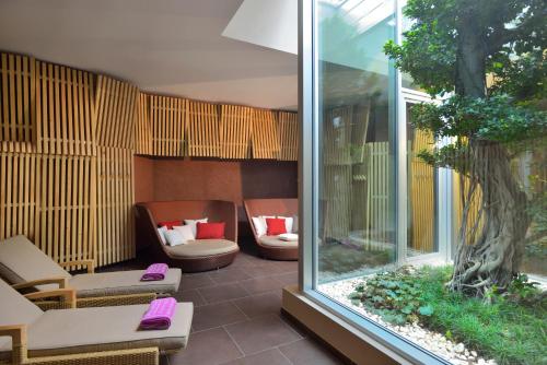 Aqualux Hotel Spa & Suite - image 7