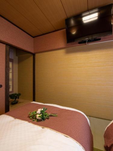 Modern And Traditional Japanese Style House Namba