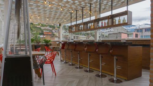 Bar/lounge, Hotel Otavalo by Art Hotels in Otavalo