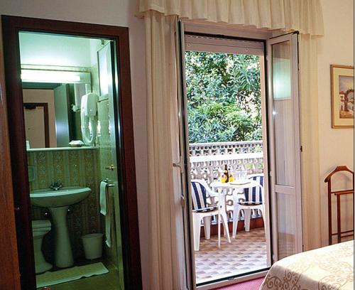 Hotel Lido - image 3