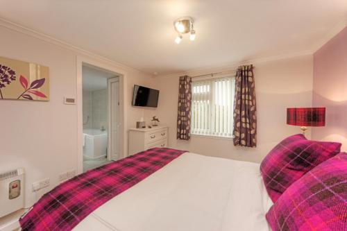 Katie's Flat - image 3