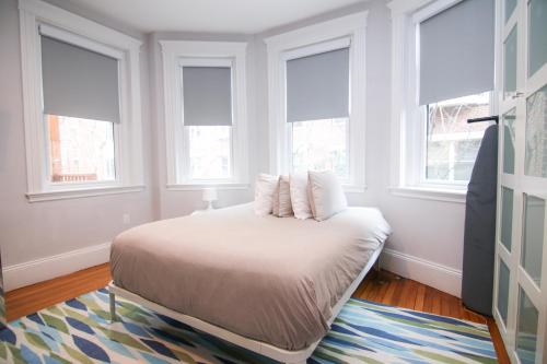 A Stylish Stay w/ a Queen Bed, Heated Floors.. #34