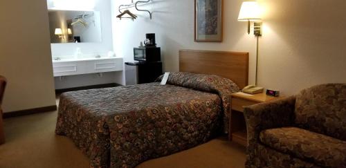 . Scenic Rivers Inn