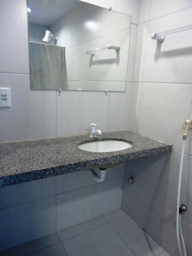 Standard Room image 5