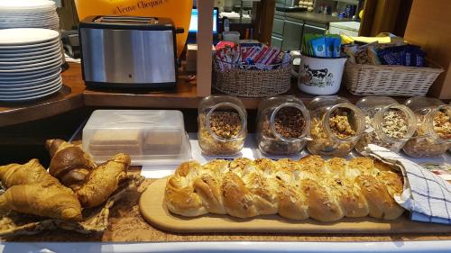 루덴샤이트 Schillers Hotel & Café - GARNI - (Schillers Hotel & Cafe - GARNI -) 호텔 부대시설