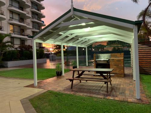 Burleigh Gardens North Hi Rise Hotel in Burleigh Heads