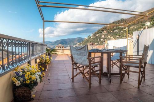  Casa Sophie- Big Terrace sea View & Private Parking, Pension in Camogli