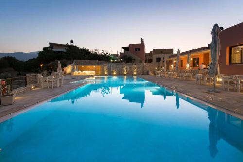  Basilum - Cozy House in Creta, Unterkunft in Exópolis