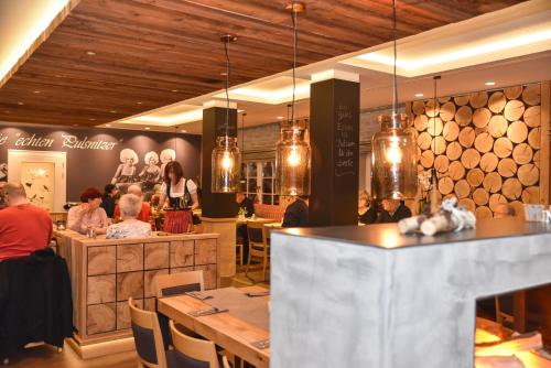 Photo - Hotel & Restaurant Waldblick