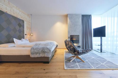 189475427 Hotel Cristallo - Wellness Mountain Living