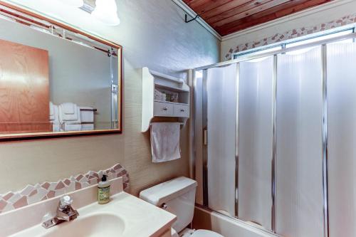 Pine Mountain Retreat - image 5