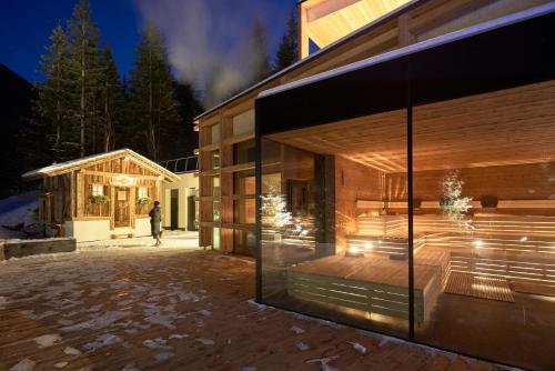 189493089 Hotel Cristallo - Wellness Mountain Living