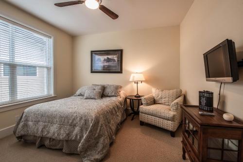 Seasons 331 - Penthouse, Sandpoint (fotografie 3)