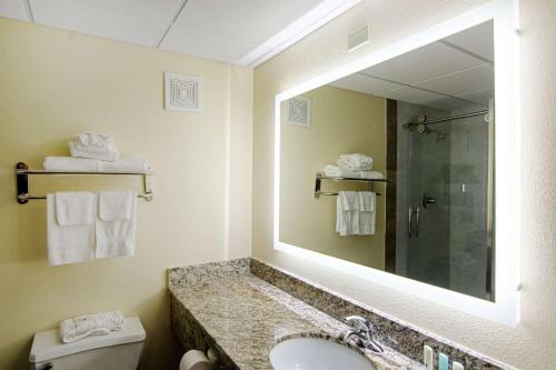 Quality Inn Richburg - image 2