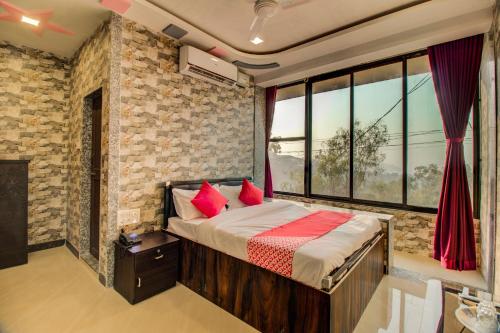 Best Places to Stay in Panchgani, Airbnb Panchgani, Top Hotels, Resorts