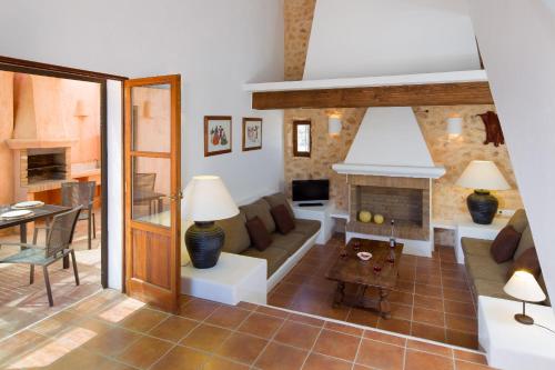 CAN NOVES - 5 Suites Recently built villa with bbq & outside area - image 6